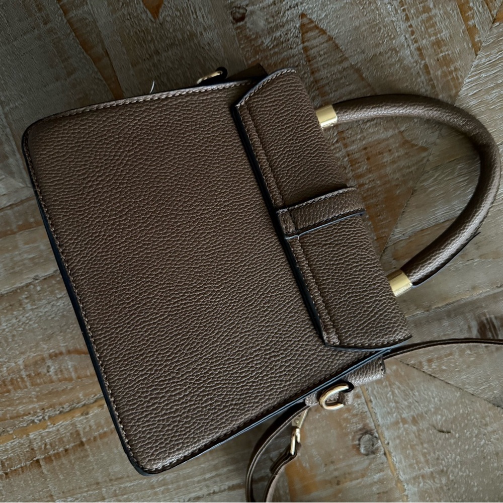 Handbag - Picture 3 of 6